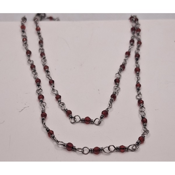 cadena de plata con granates
