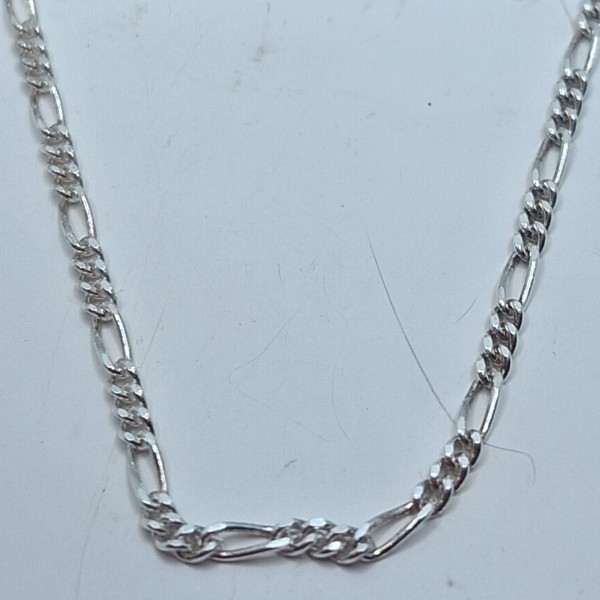 cadena de plata