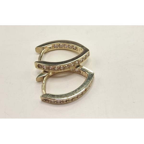pendiente aretes con zc