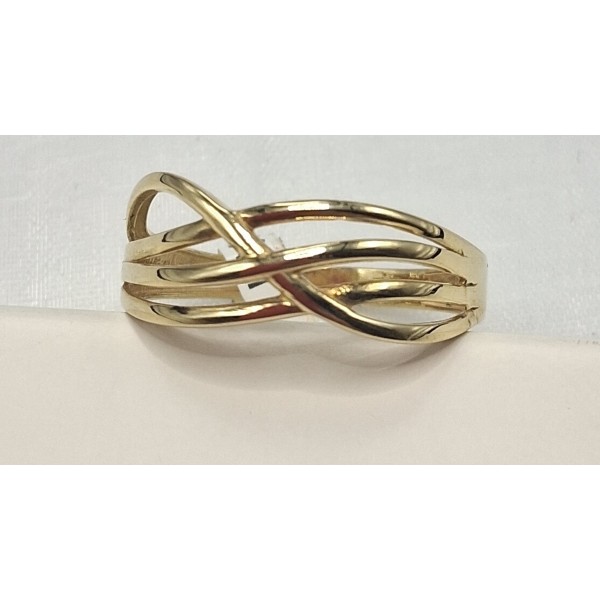 Anillo de oro de 18 ktes