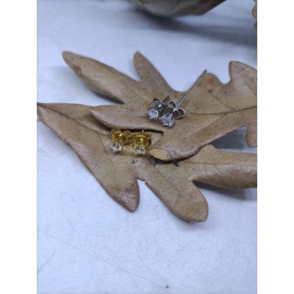 Pendientes de plata y chapado en oro amarillo con zc