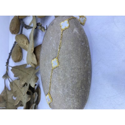 Pulsera plata treboles