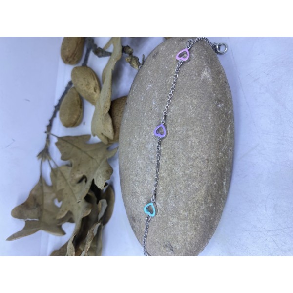 Pulsera plata de corazones