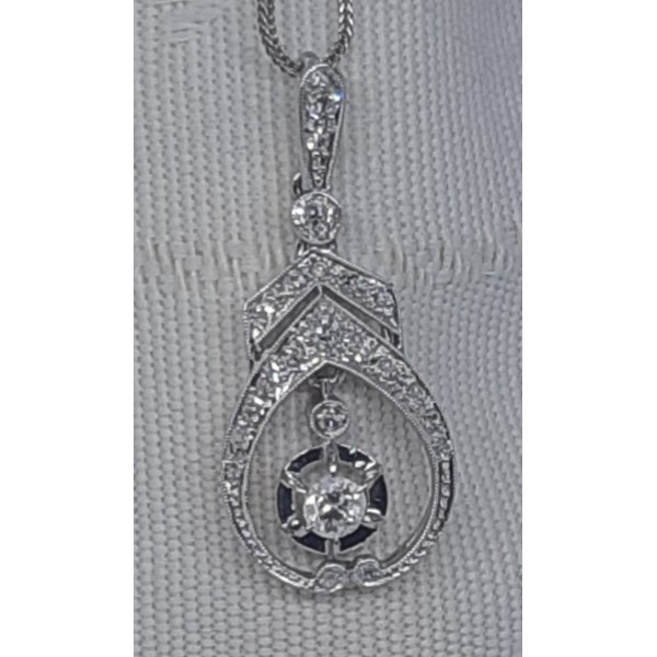 Colgante oro blanco con brillantes y cadena