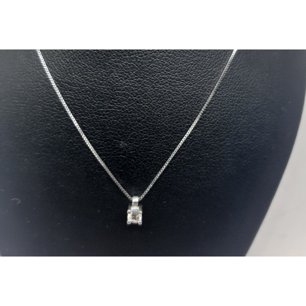 Cadena con colgante oro blanco con brillante