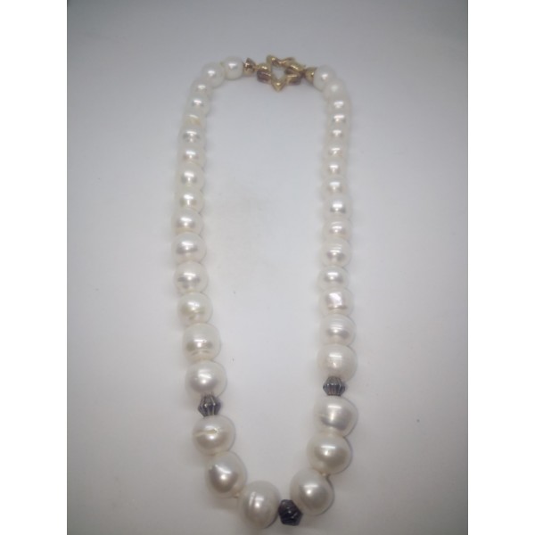 Collar perla con motivos