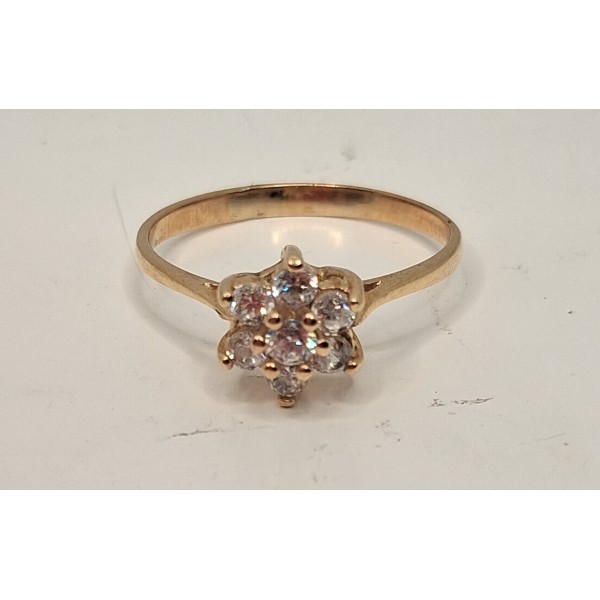Anillo de oro amarillo