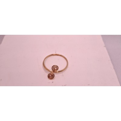Anillo de oro