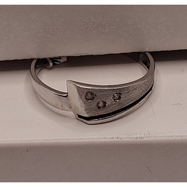 Anillo oro blanco con brillantes