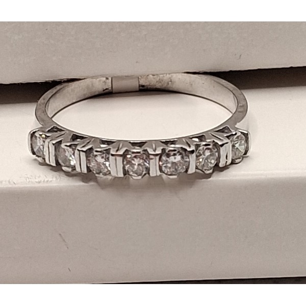 Anillo oro blanco de 18 ktes