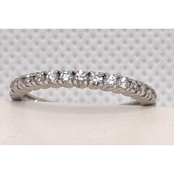 Anillo oro blanco con brillantes