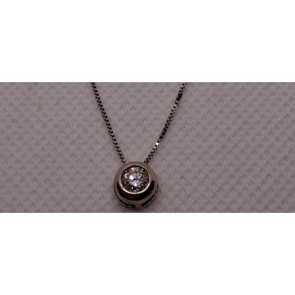 colgante oro blanco con brillante