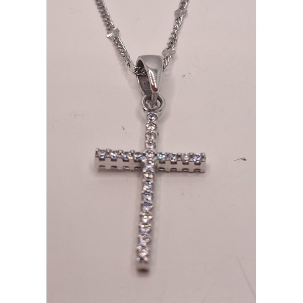 cruz oro blanco con zc de 18 ktes