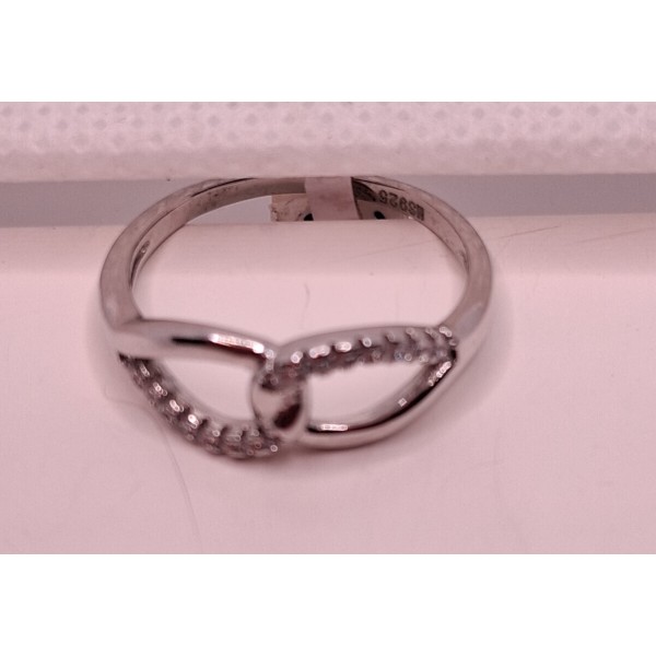 anillo de plata con zc