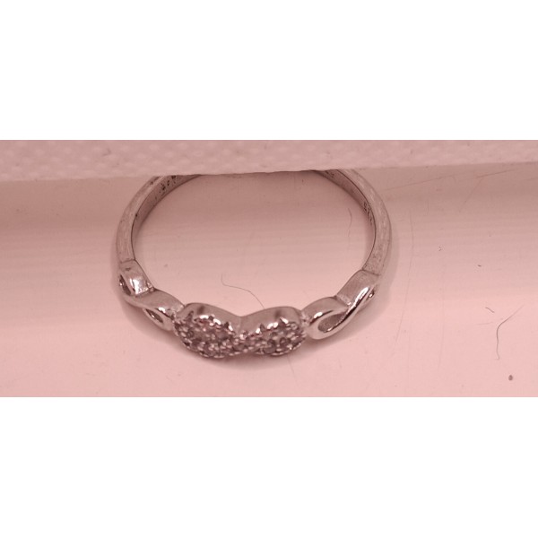 anillo de plata con zc