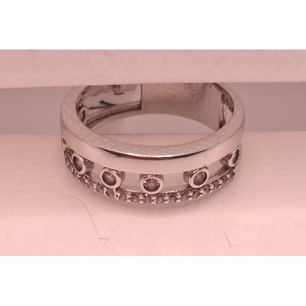 anillo de plata con zc