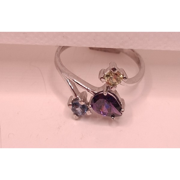 anillo de plata con zc color