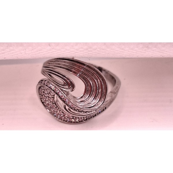 anillo de plata con zc